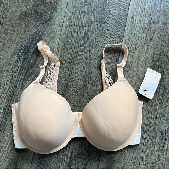 Lively NWT T-Shirt Bra Toasted Almond Beige Underwire Scalloped Lace Back 36DDD - Picture 11 of 13